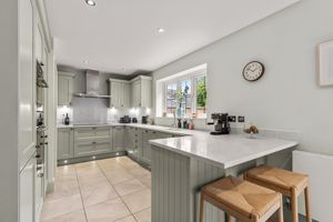 Photo 13- click for photo gallery